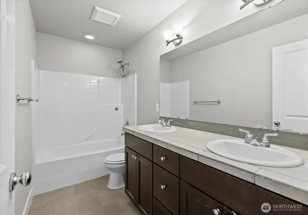 1226 178th Street SW Lynnwood WA 98037