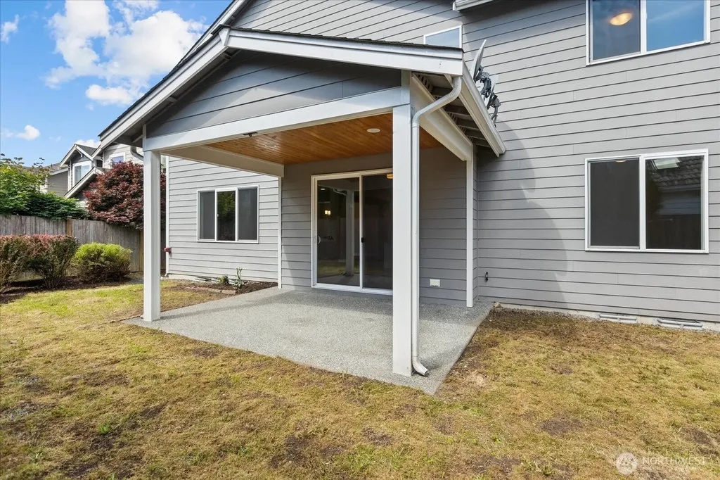 1226 178th Street SW Lynnwood WA 98037