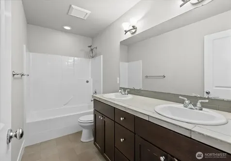 1226 178th Street SW Lynnwood WA 98037