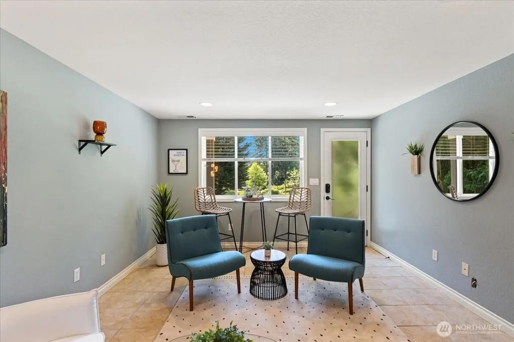 3324 Deer Island Drive E Lake Tapps WA 98003