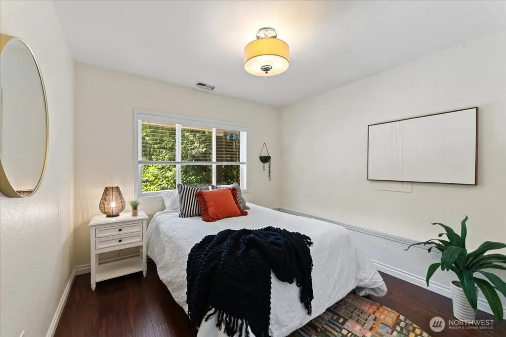 3324 Deer Island Drive E Lake Tapps WA 98003