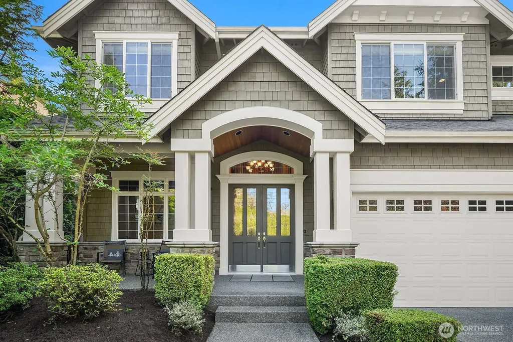 2098 211th Place SE Sammamish WA 98075
