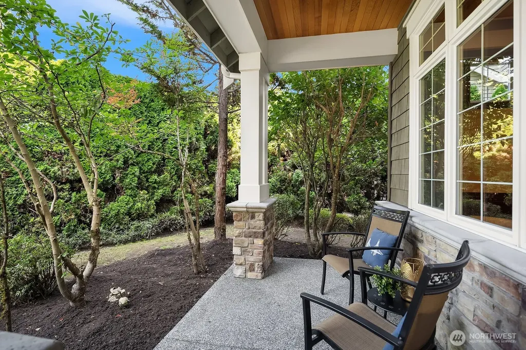2098 211th Place SE Sammamish WA 98075