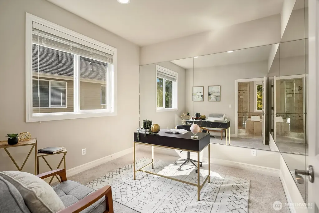 2098 211th Place SE Sammamish WA 98075