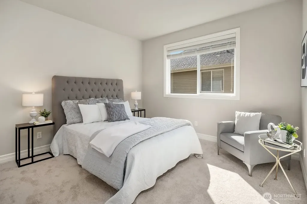 2098 211th Place SE Sammamish WA 98075