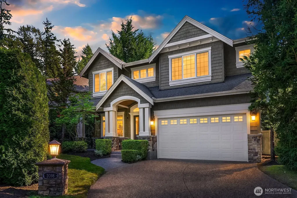 2098 211th Place SE Sammamish WA 98075