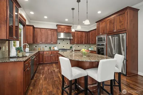 2098 211th Place SE Sammamish WA 98075