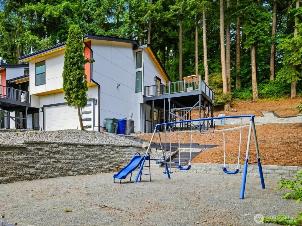2140 192nd Avenue SE Sammamish WA 98075