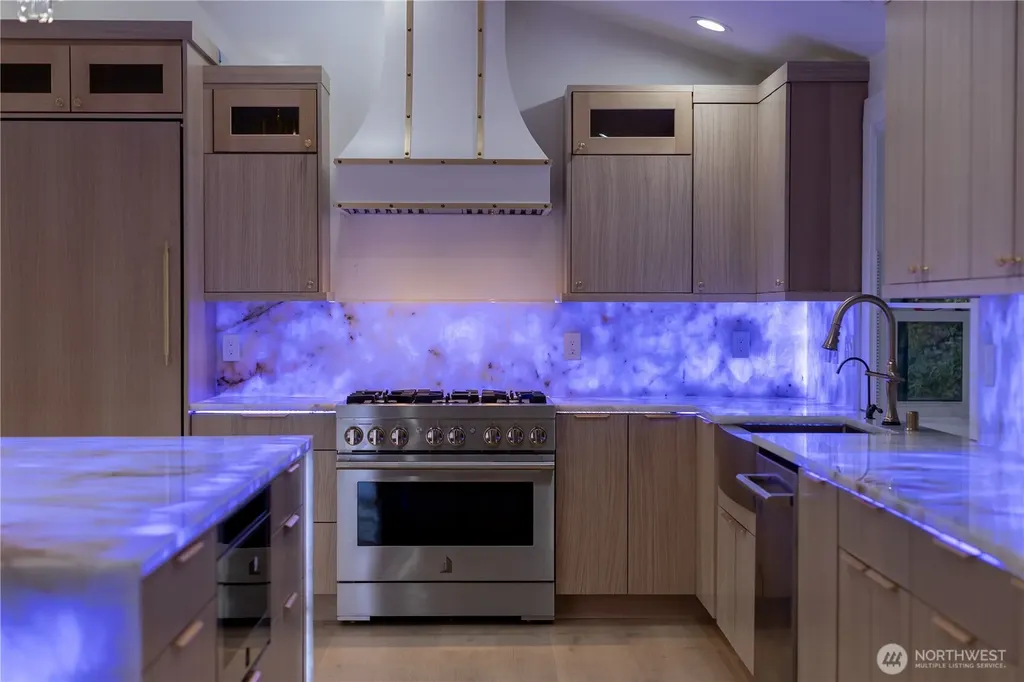 2140 192nd Avenue SE Sammamish WA 98075