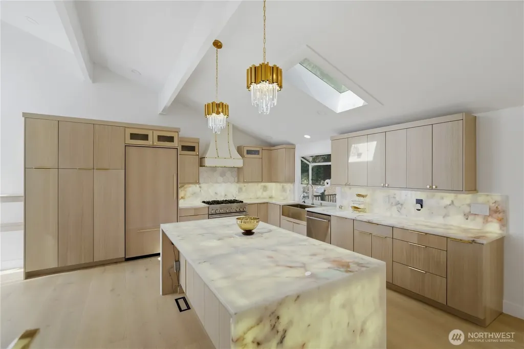 2140 192nd Avenue SE Sammamish WA 98075