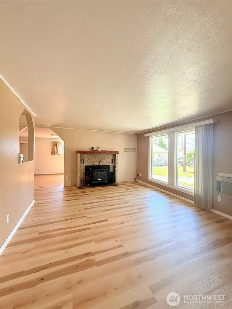 620 Skyview Drive Omak WA 98841