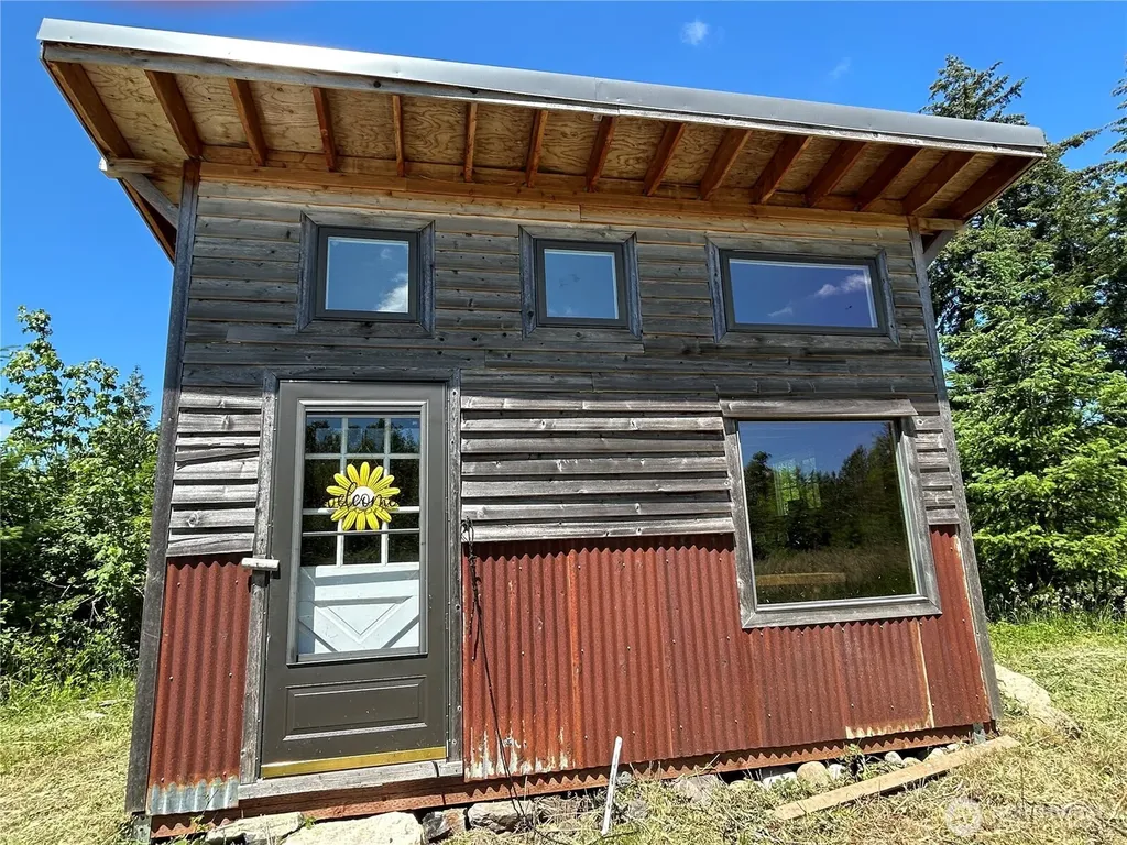 0 Russian Hill Lane SE Rainier WA 98576
