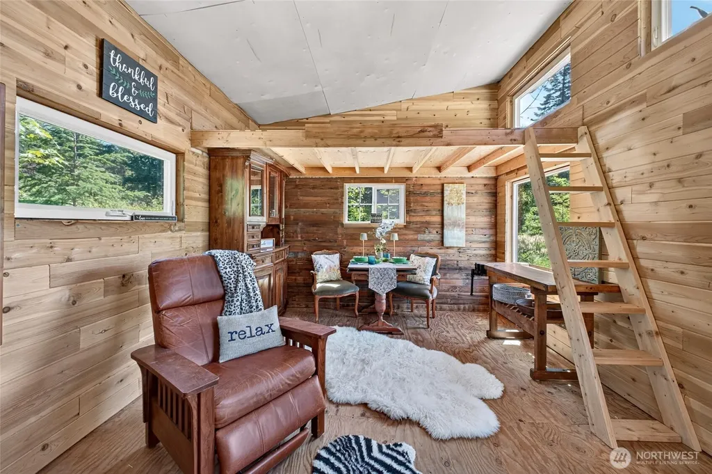 0 Russian Hill Lane SE Rainier WA 98576
