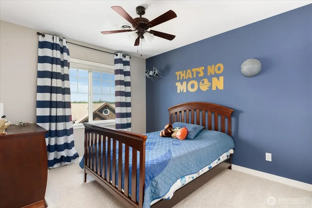 1720 SW Waterside Court Oak Harbor WA 98277
