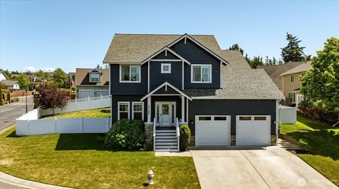 1720 SW Waterside Court Oak Harbor WA 98277