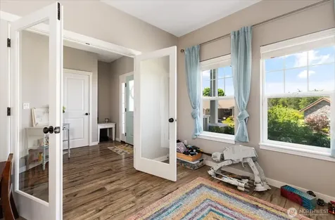 1720 SW Waterside Court Oak Harbor WA 98277