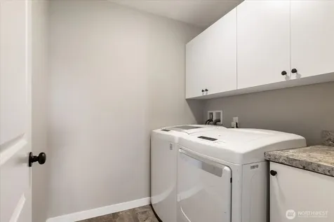 1720 SW Waterside Court Oak Harbor WA 98277