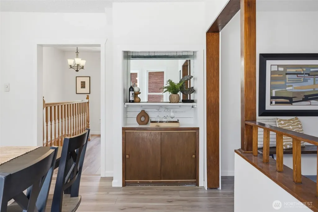 10209 64th Avenue S Seattle WA 98178