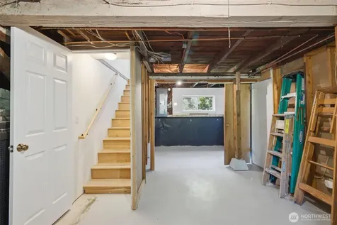 10209 64th Avenue S Seattle WA 98178
