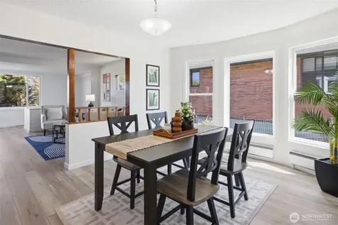 10209 64th Avenue S Seattle WA 98178