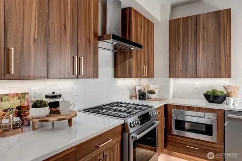 1528 243rd Place SW Bothell WA 98021