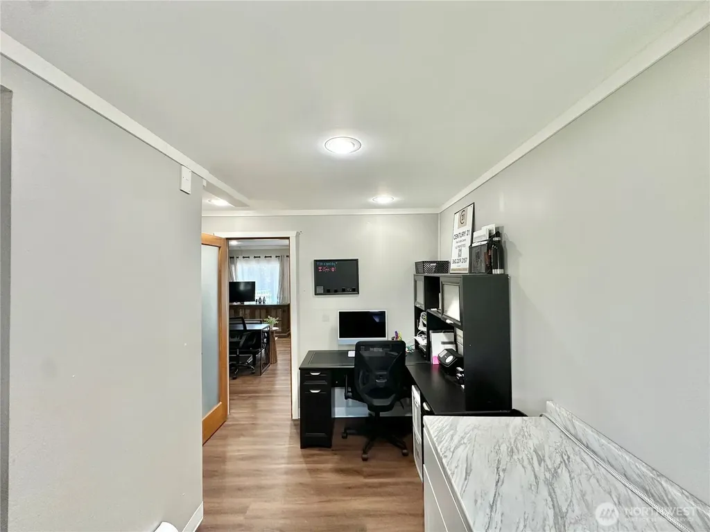 2829 Simpson Avenue Hoquiam WA 98550