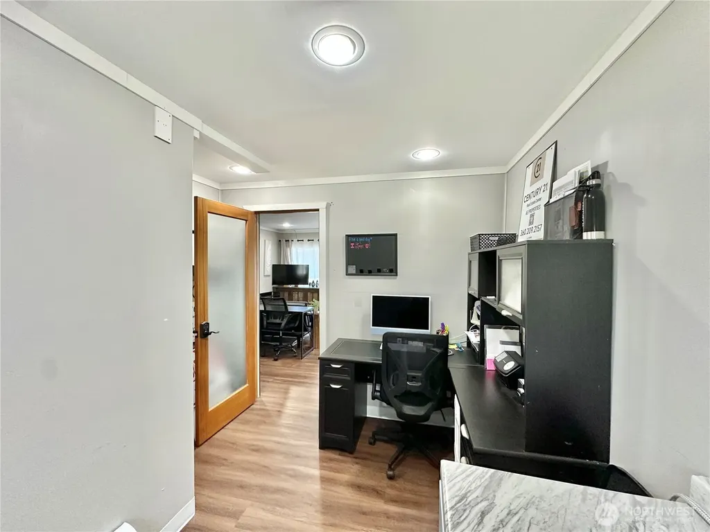 2829 Simpson Avenue Hoquiam WA 98550