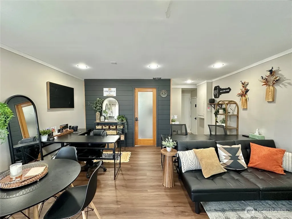 2829 Simpson Avenue Hoquiam WA 98550