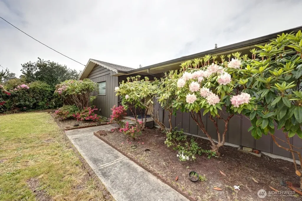 30011 J Place Ocean Park WA 98640