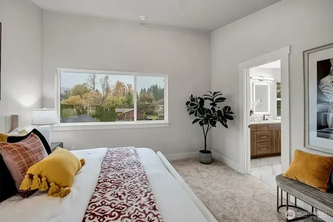 1524 243rd Place SW Bothell WA 98021