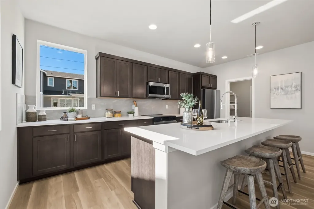 18517 SE 271st Place Covington WA 98042