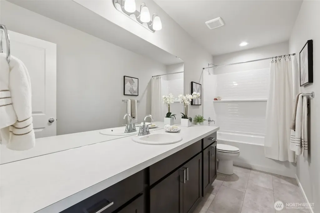 18517 SE 271st Place Covington WA 98042