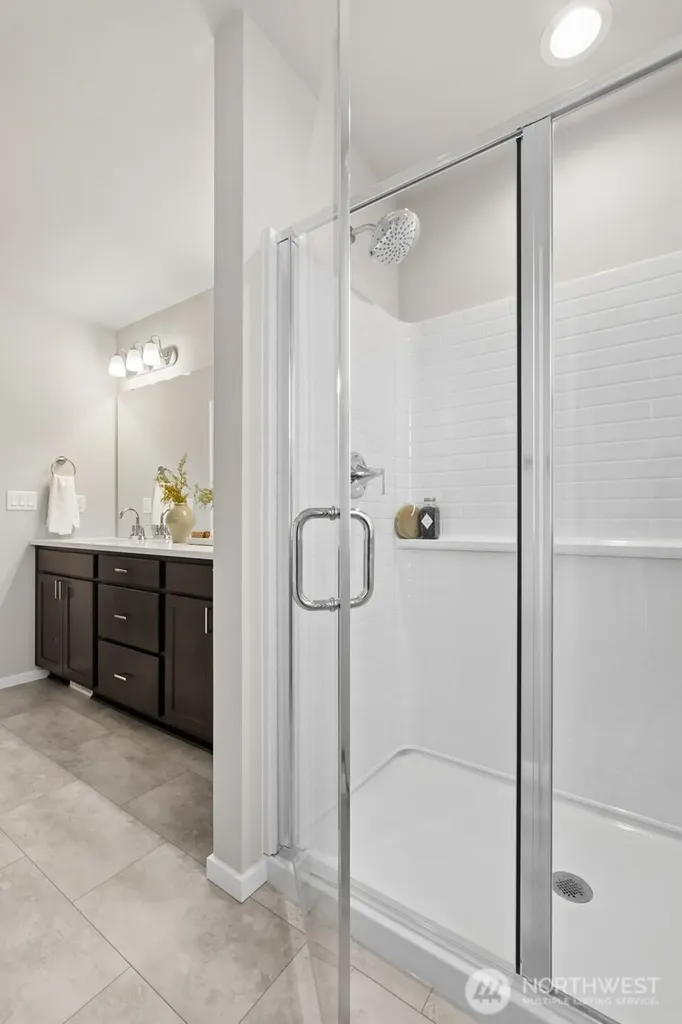 18517 SE 271st Place Covington WA 98042