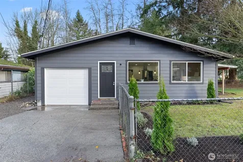 8821 S D Street Tacoma WA 98444