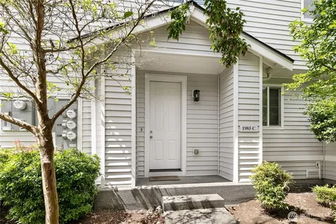 1985 Garry Oaks Avenue Dupont WA 98327