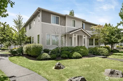 1985 Garry Oaks Avenue Dupont WA 98327
