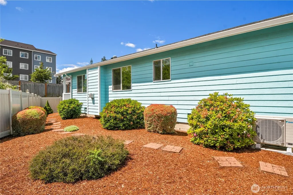 11024 Meridian Place W Everett WA 98204