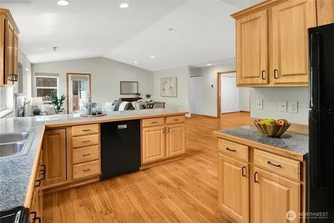 11024 Meridian Place W Everett WA 98204
