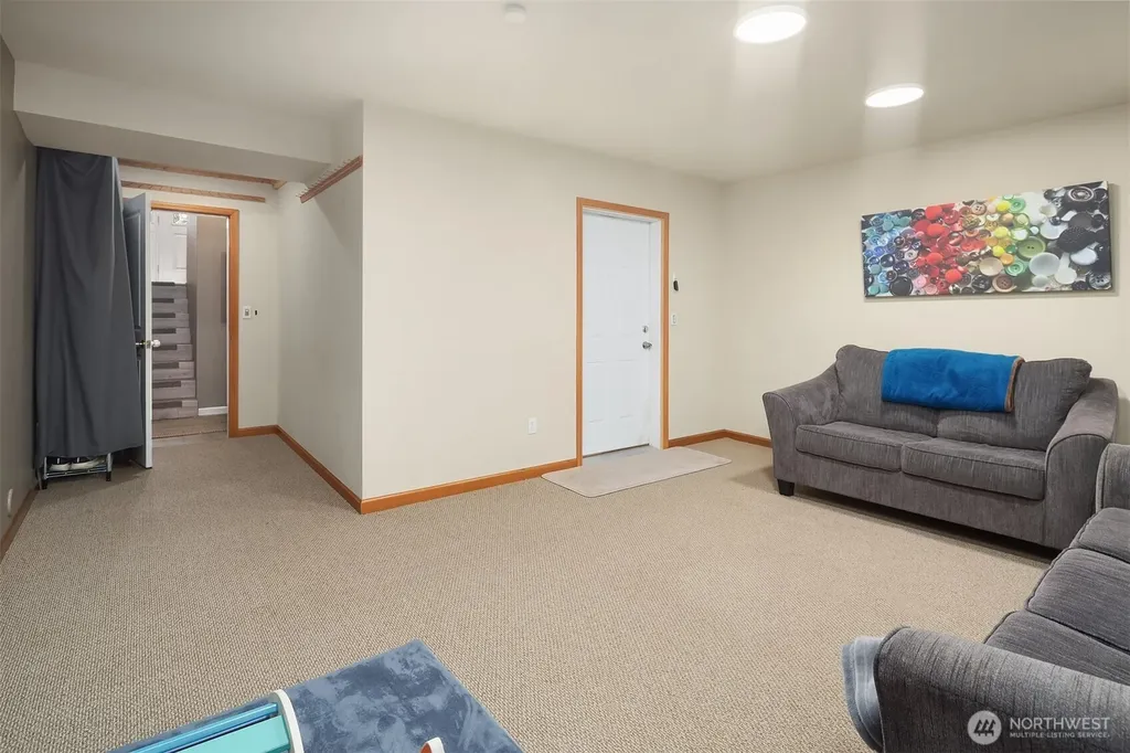 2123 131st Place SW Everett WA 98204