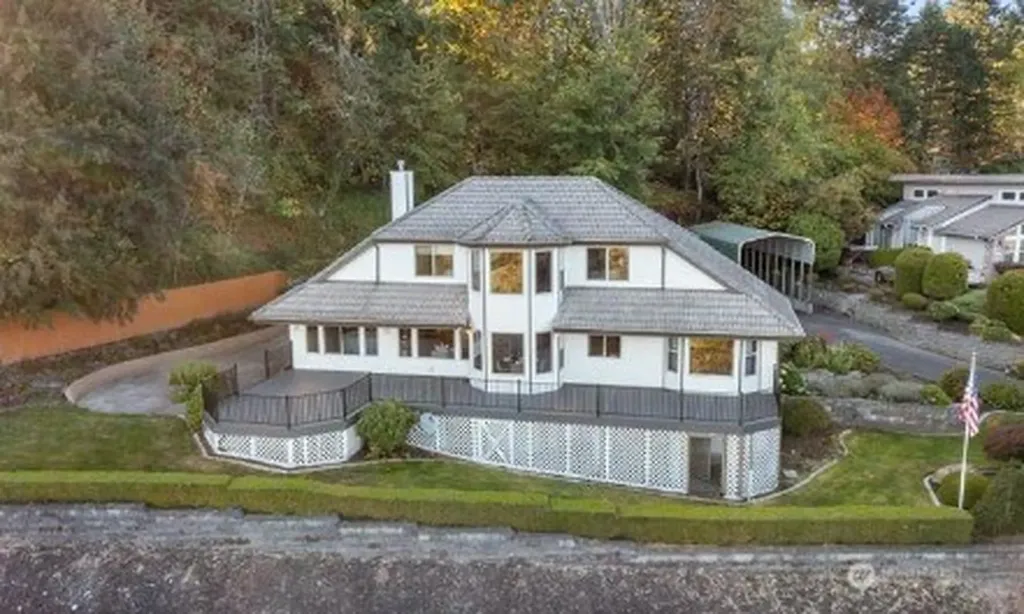 11618 Jennifer Court E Puyallup WA 98374