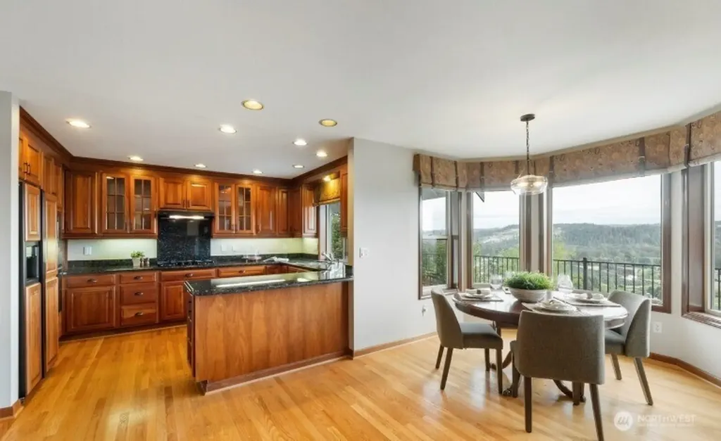 11618 Jennifer Court E Puyallup WA 98374