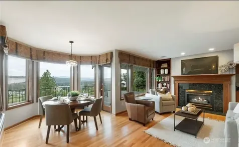 11618 Jennifer Court E Puyallup WA 98374