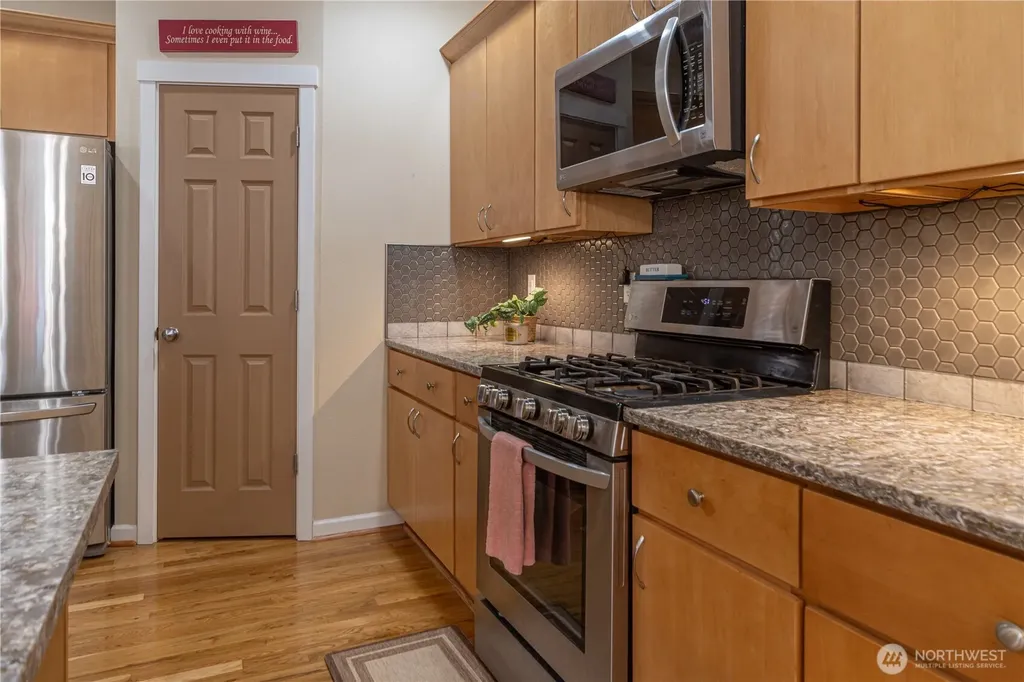 4000 NE Breakwater Court Bremerton WA 98311