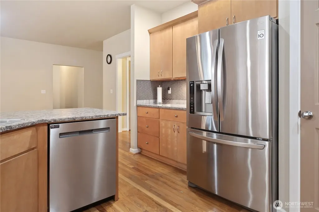 4000 NE Breakwater Court Bremerton WA 98311