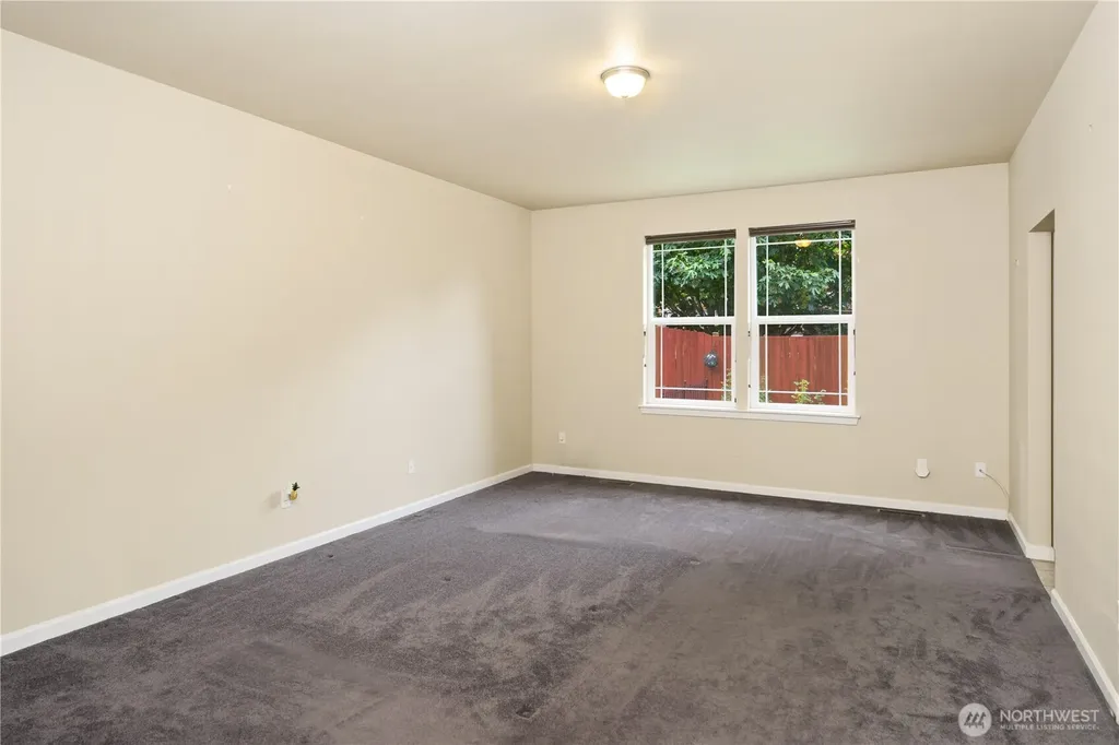 4000 NE Breakwater Court Bremerton WA 98311