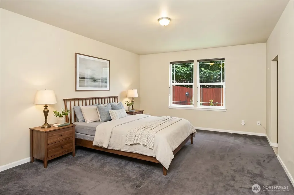 4000 NE Breakwater Court Bremerton WA 98311