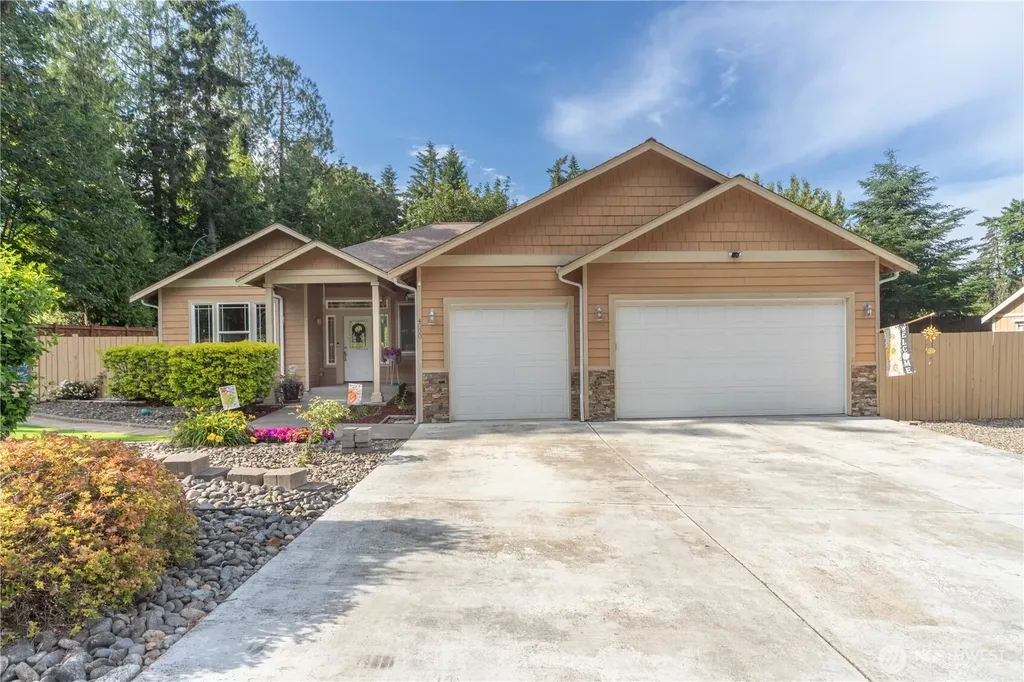 4000 NE Breakwater Court Bremerton WA 98311