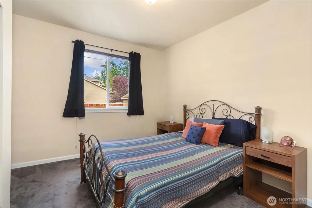 4000 NE Breakwater Court Bremerton WA 98311