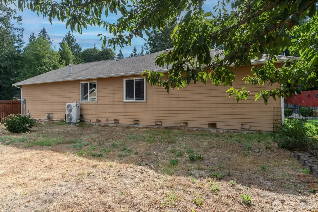 4000 NE Breakwater Court Bremerton WA 98311