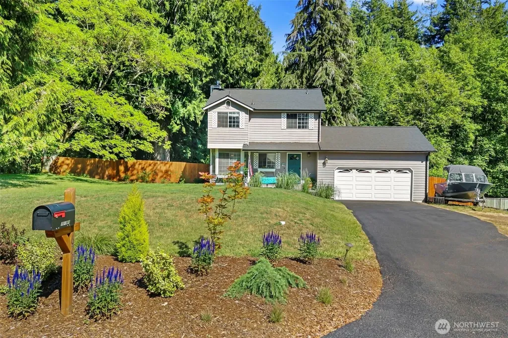 6702 Cortez Place NW Bremerton WA 98311